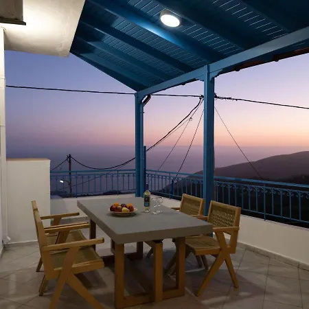 Traditional House Overlooking The Libyan Sea Casa de Férias *